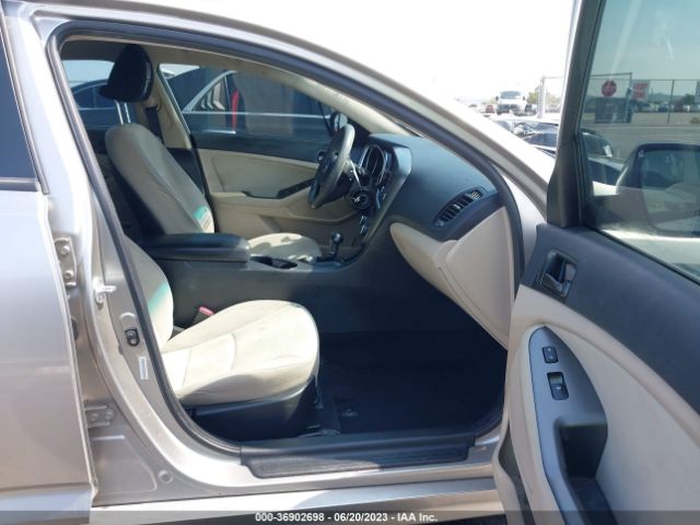 KNAGM4A72F5585629 KIA Optima Lx