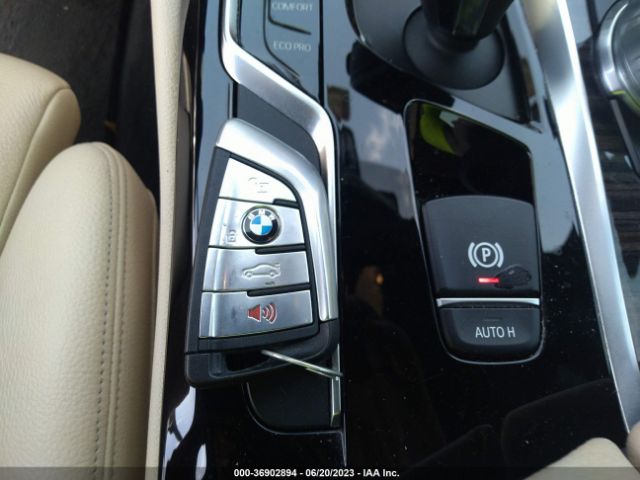 WBAJA5C58JWA37804 BMW 5 Series 530i
