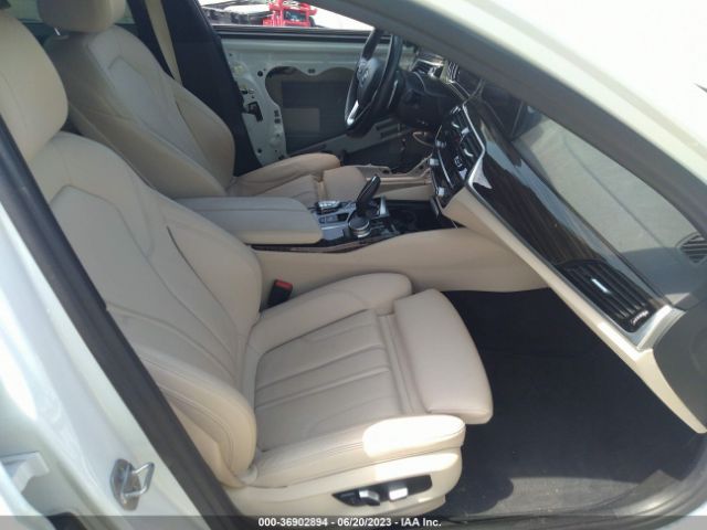 WBAJA5C58JWA37804 BMW 5 Series 530i