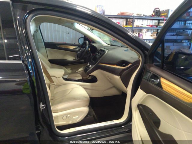 5LMCJ1A97FUJ42644 Lincoln MKC