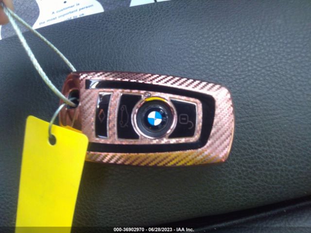 WBA8E1C33HA030015 BMW 3 Series 330e Iperformance
