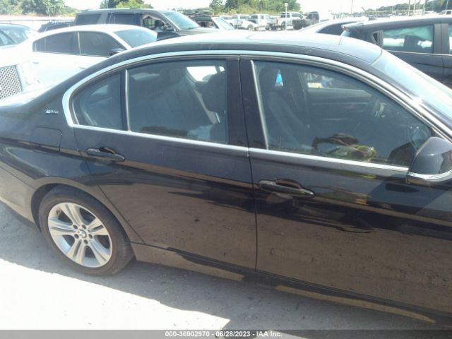 WBA8E1C33HA030015 BMW 3 Series 330e Iperformance