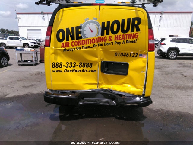 Chevrolet EXPRESS CARGO VAN 2021 1GCWGAFP8M1303642 Image 16