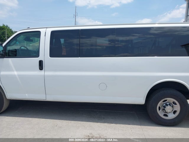 Chevrolet Express Passenger Lt 2020 1GAZGPFG6L1156342 Image 6