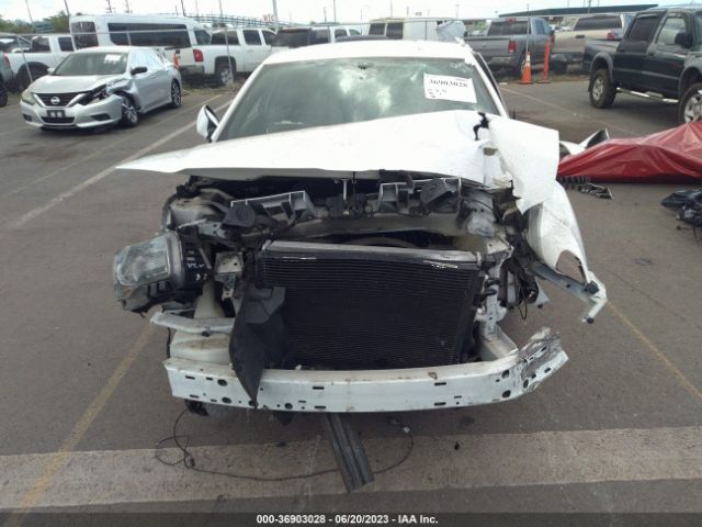 2C3CCABT2EH135845 Chrysler 300 300s