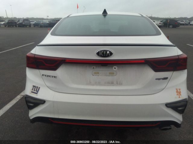 3KPF34AD3ME410587 KIA Forte Gt-line