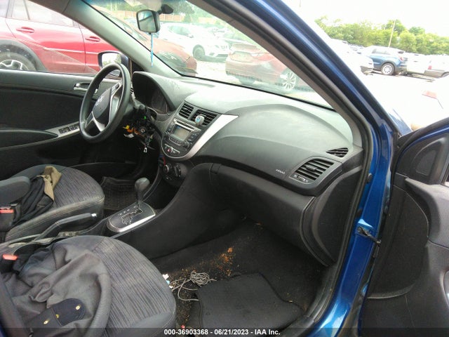 Hyundai ACCENT SE 2017 KMHCT5AE1HU342018 Image 6