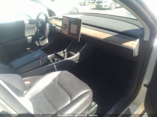 5YJYGDEE1MF067126 Tesla Model Y Long Range