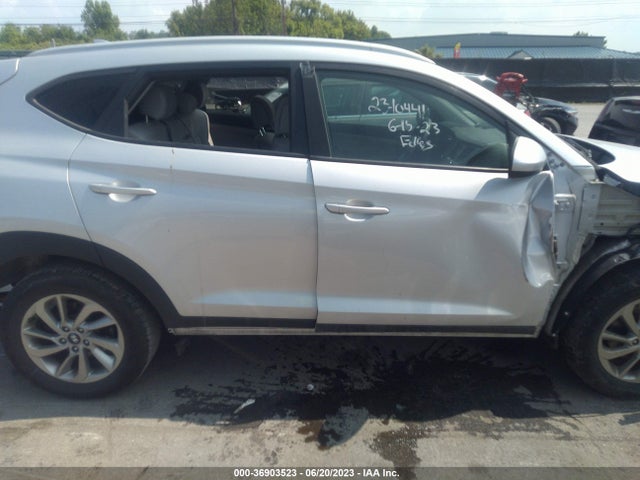 2018 HYUNDAI TUCSON SEL VIN: KM8J33A41JU678129