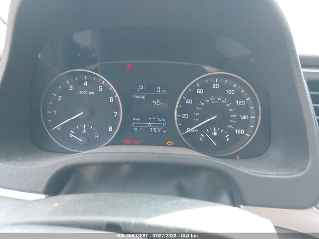 2017 HYUNDAI ELANTRA SE VIN: 5NPD84LF5HH183735