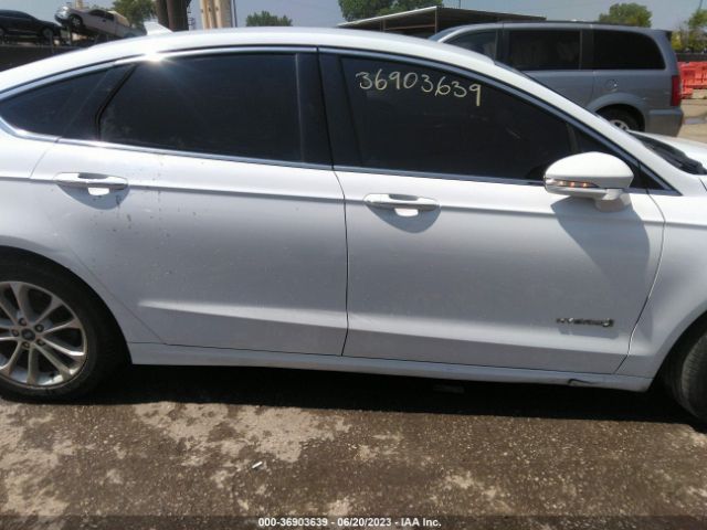 3FA6P0MU9KR185757 Ford Fusion Hybrid Sel