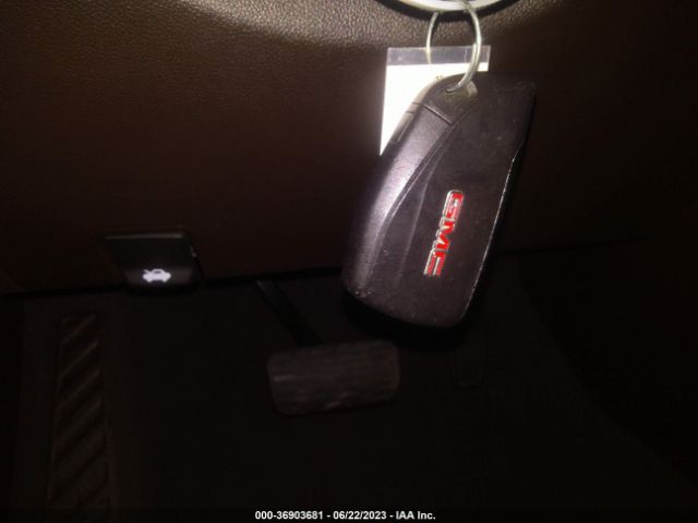 1GKS2BKD6NR321515 GMC YUKON SLT