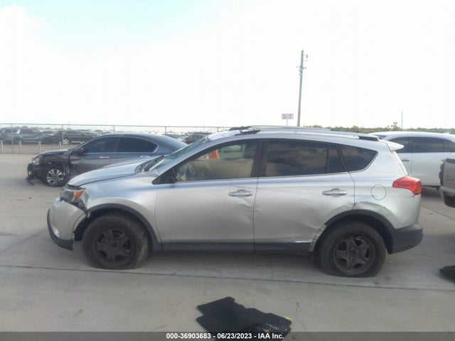 Toyota RAV4 LE 2014 2T3ZFREV8EW111512 Image 6