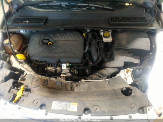 1FMCU9GD4HUD03099 Ford ESCAPE SE