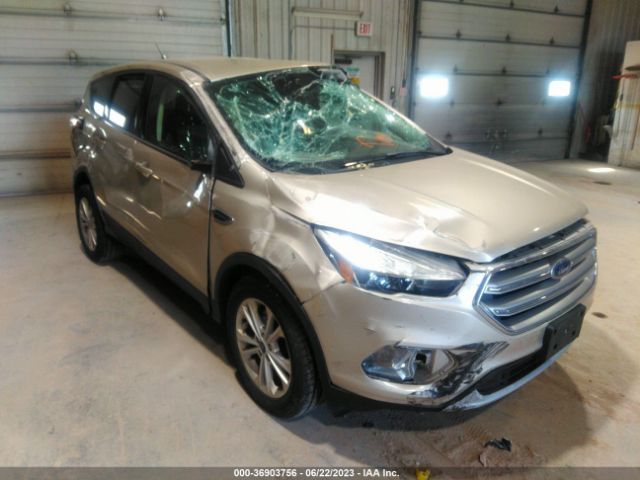 1FMCU9GD4HUD03099 Ford ESCAPE SE