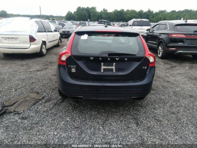 YV140MEK8H1358403 Volvo V60 T5 Premier