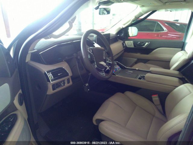 5LMJJ3LT7NEL03711 Lincoln Navigator L Reserve