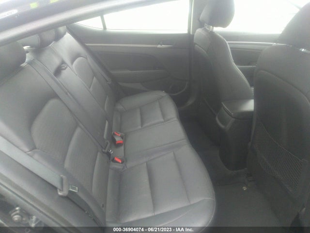 2017 HYUNDAI ELANTRA LIMITED VIN: 5NPD84LF0HH101362