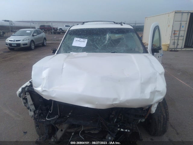 2011 CHEVROLET SUBURBAN 1GNSKKE37BR395494 Photo 5