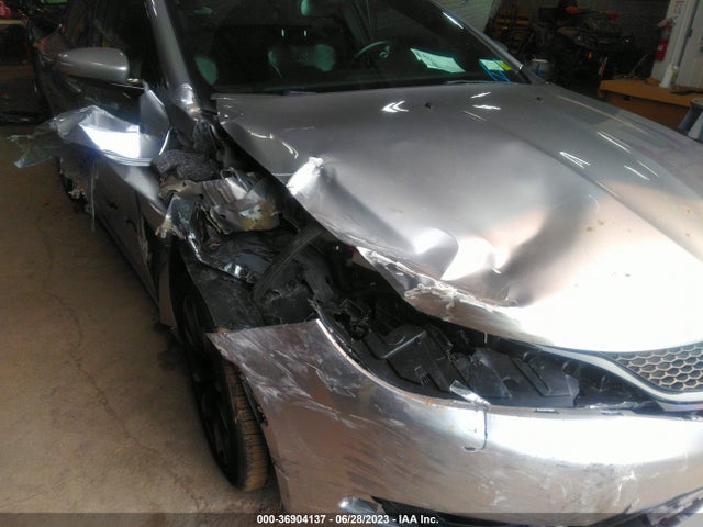 Chrysler 200 S 2016 1C3CCCBB0GN120824 Image 6