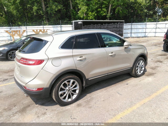 2017 LINCOLN MKC SELECT VIN: 5LMCJ2D95HUL40174
