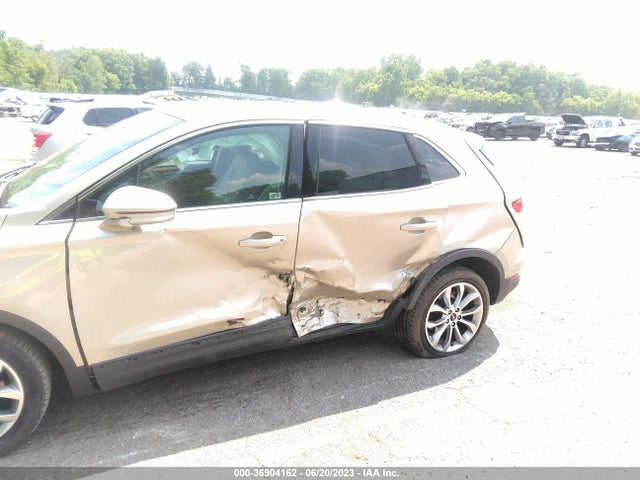 2017 LINCOLN MKC SELECT VIN: 5LMCJ2D95HUL40174