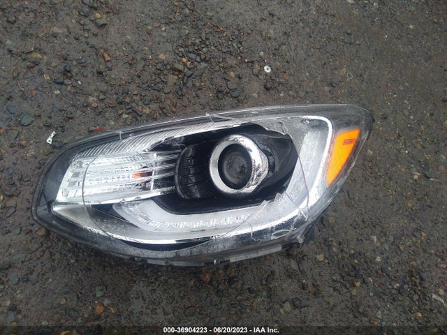 KIA Soul ! 2018 KNDJX3AA2J7542086 Image 4