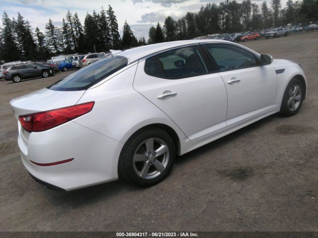 KNAGM4A70E5518025 KIA Optima Lx