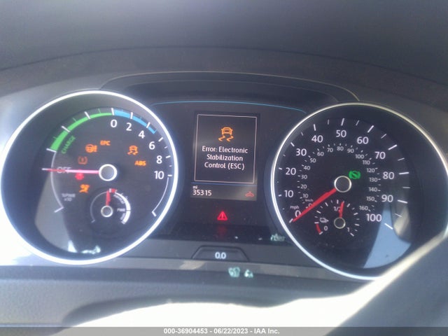 WVWKP7AU2GW916541 Volkswagen E-golf Se