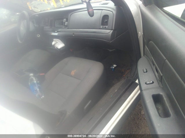 2008 FORD POLICE INTERCEPTOR VIN: 2FAHP71V18X112584