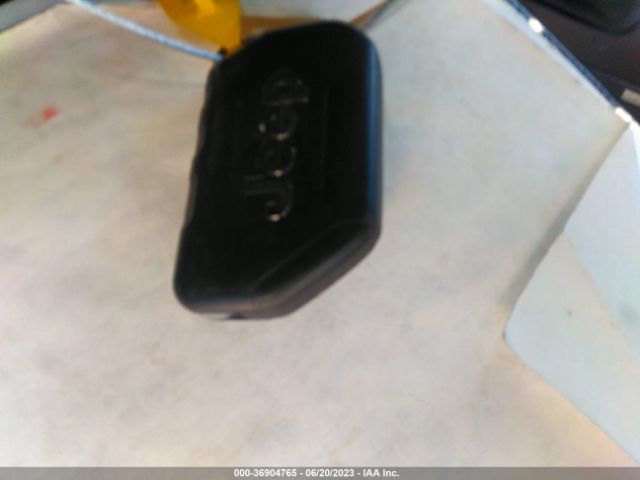 1C4HJXDN9JW264914 Jeep Wrangler Unlimited Sport