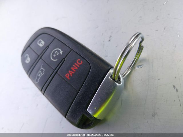1C4RJECG8EC465920 Jeep Grand Cherokee Overland