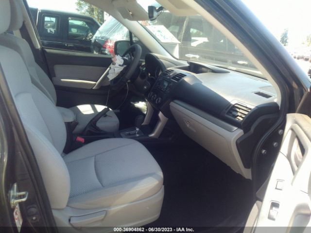 JF2SJABC5FH566556 Subaru Forester 2.5i