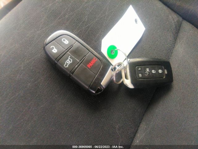 1C4RDJAG2JC443523 Dodge Durango Sxt