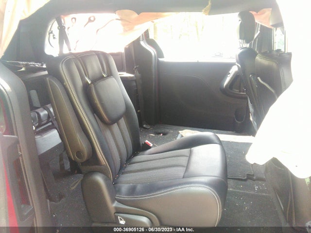 2C4RC1HG6FR629475 Chrysler Town & Country S