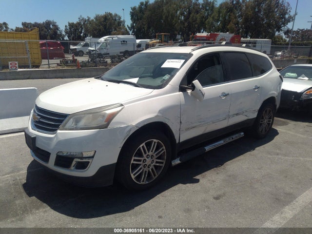 Chevrolet Traverse Lt 2015 1GNKRGKD3FJ268011 Image 2