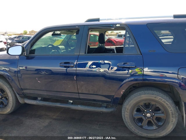 Toyota 4RUNNER SR5 2019 JTEZU5JR2K5202457 Image 6