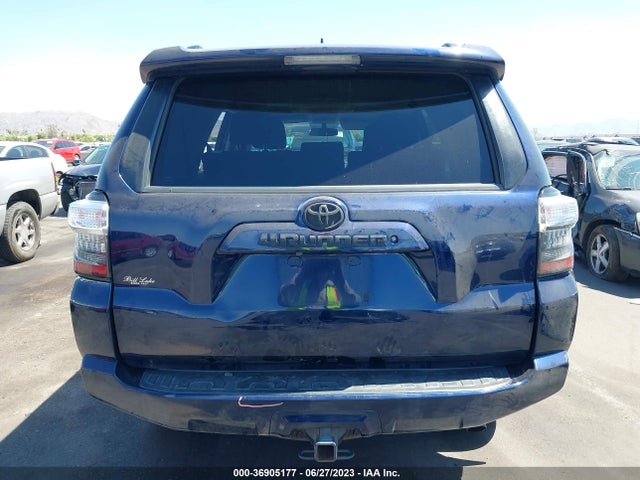 Toyota 4RUNNER SR5 2019 JTEZU5JR2K5202457 Image 8