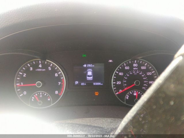 5XXGT4L38KG379754 KIA Optima Lx