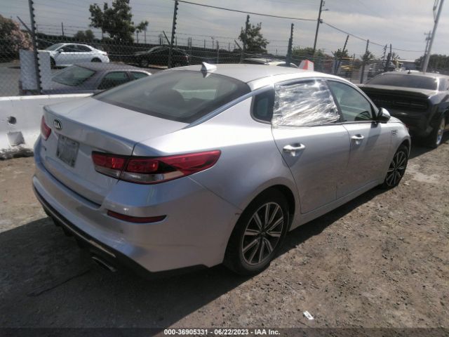 5XXGT4L38KG379754 KIA Optima Lx