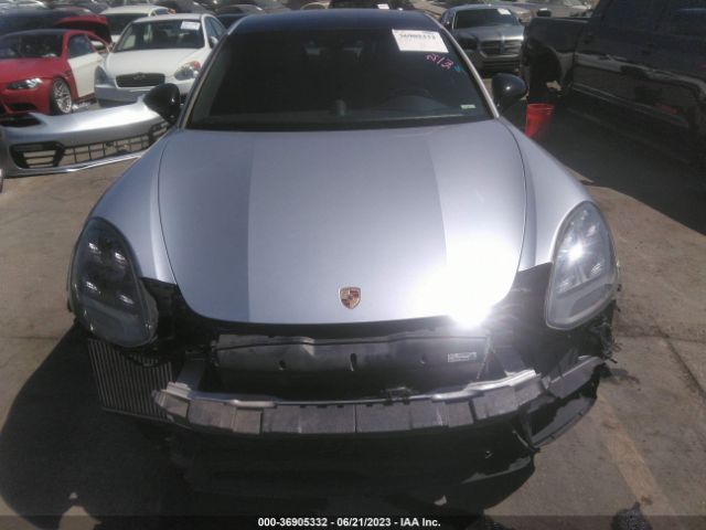 WP0AB2A74HL123400 Porsche Panamera 4s
