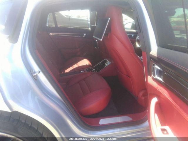 WP0AB2A74HL123400 Porsche Panamera 4s