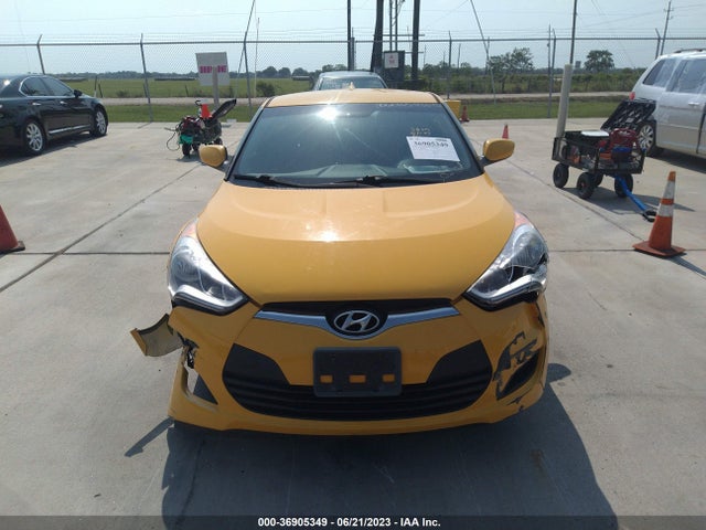 Hyundai VELOSTER 2016 KMHTC6AD8GU298210 Image 4