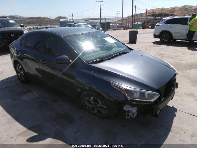 2019 3KPF24AD9KE073648 main image