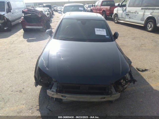 WAUGNAF4XHN027234 Audi A4 PREMIUM
