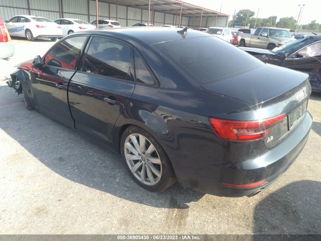 WAUGNAF4XHN027234 Audi A4 PREMIUM
