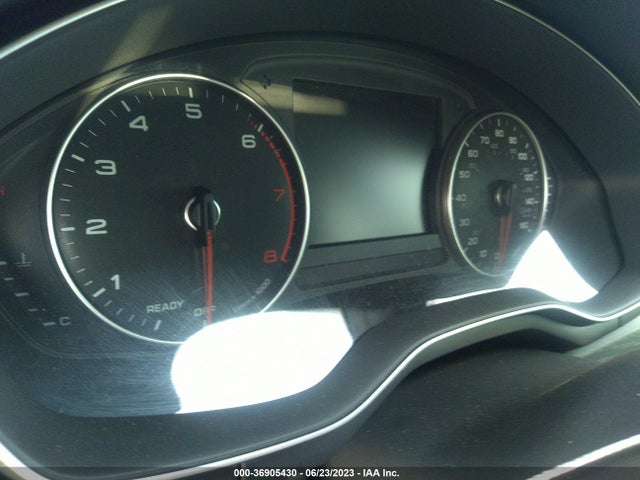WAUGNAF4XHN027234 Audi A4 PREMIUM