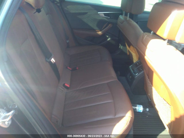WAUGNAF4XHN027234 Audi A4 PREMIUM