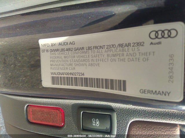 WAUGNAF4XHN027234 Audi A4 PREMIUM