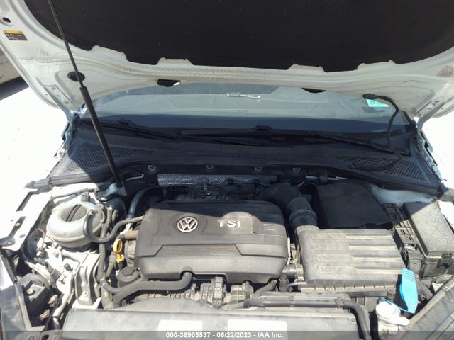 3VW5T7AU9HM004223 Volkswagen GOLF GTI S